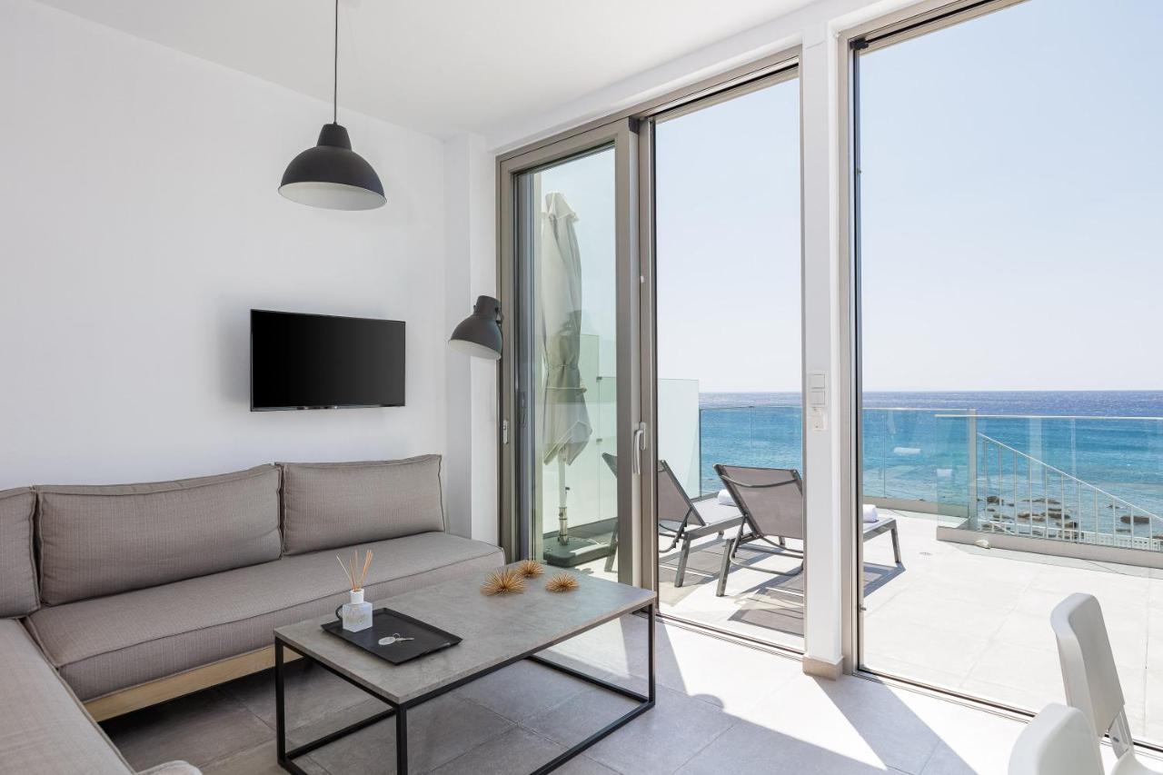 Aelia Seascape Apartments Plakiás Eksteriør bilde